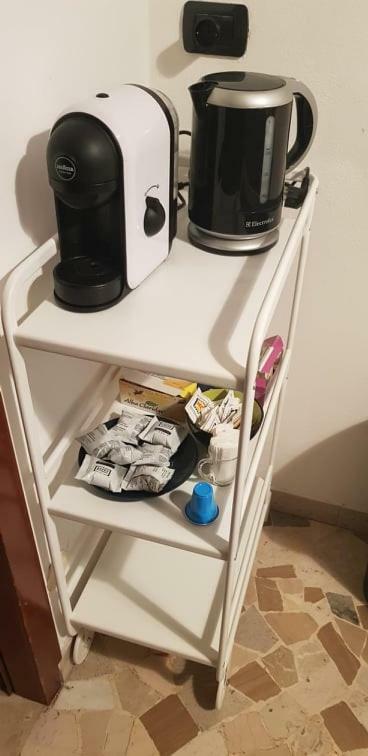 Helloguesthouse Olgiate Comasco Kültér fotó