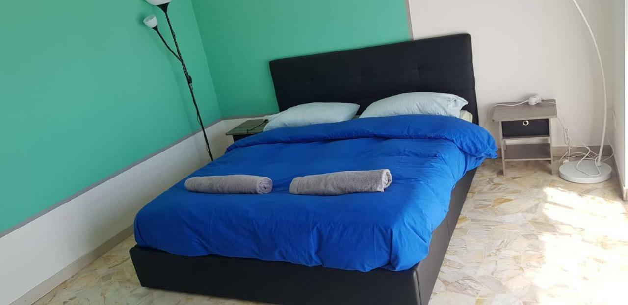 Helloguesthouse Olgiate Comasco Kültér fotó