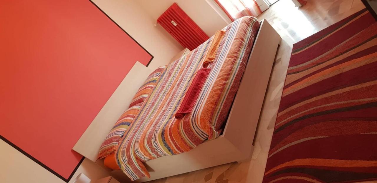 Helloguesthouse Olgiate Comasco Kültér fotó